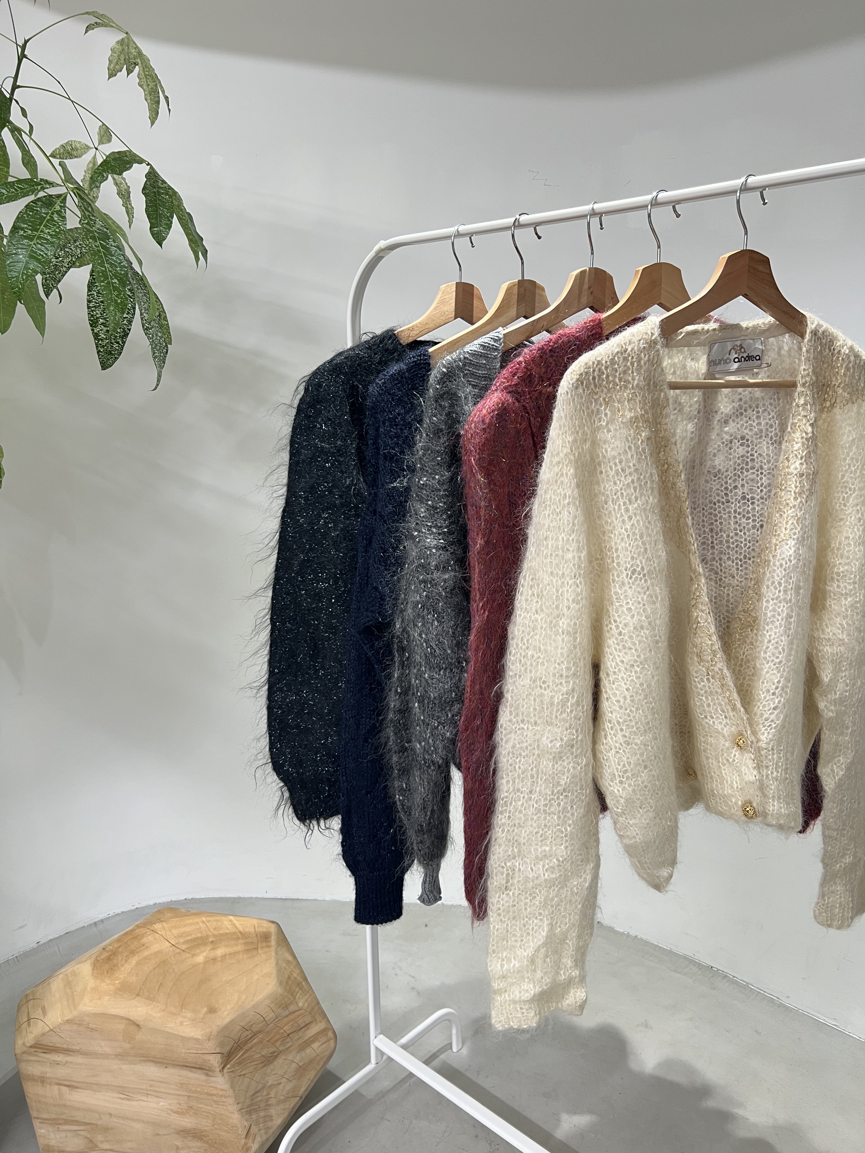 Hélle ポップアップストアでの展示・販売の様子（4）
